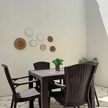 Habitación en casa particular Macaron Midi House