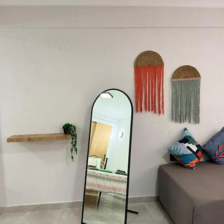 Macaron Midi House Ubytování v soukromí